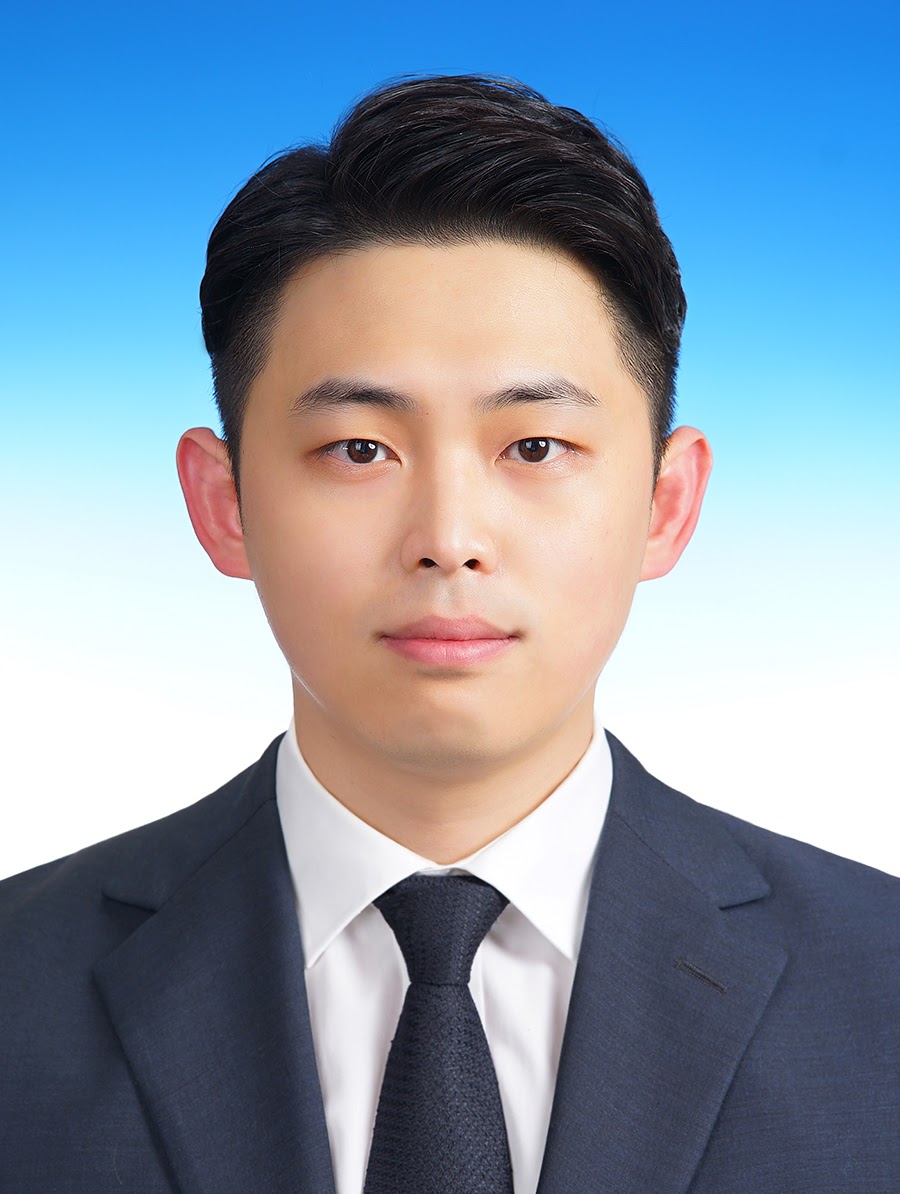 Portrait of Daehee Yang, Ph.D.